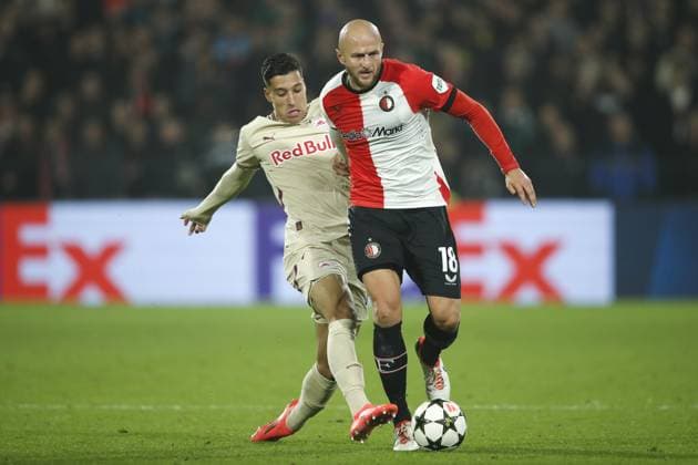 ROTTERDAM - (l-r) Adam Daghim of Red Bull Salzburg, Gernot Trauner of Feyenoord during the UEFA Champions League match between Feyenoord Rotterdam and FC RB Salzburg at Feyenoord Stadion de Kuip on Nov. 6, 2024 in Rotterdam, Netherlands. ANP Hollandse Hoogte BART STOUTJESDIJK UEFA Champions League 2024 25 League Phase MD4 2024 25 xVIxANPxSportx xBartxStoutjesdijkxIVx 512858287 originalFilename: 512858287.jpg