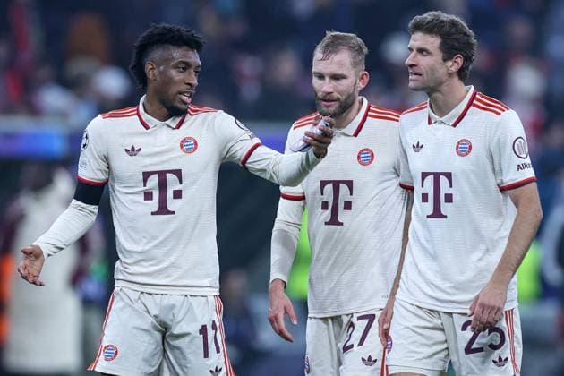 Soccer Champions League Matchday 4 FC Bayern Munich Benfica Lisbon on 06 11 2024 at the Allianz Arena in Munich Kingsley Coman Munich , left Konrad Laimer Munich , center Thomas Müller Munich , right xMSx