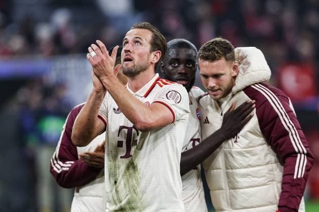 Final score 1 0 for Bayern Muenchen Bayern beat Benfica Lisbon at home Harry Kane FC Bayern Muenchen, 09 , Dayot Upamecano FC Bayern Muenchen, 02 GER, FC Bayern Muenchen vs SL Benfica Lisbon, Football, Champions League, Matchday 4, Matchday 2024 2025, 06 11 2024 DFB DFL REGULATIONS PROHIBIT ANY USE OF PHOTOGRAPHS AS IMAGE SEQUENCES AND OR QUASI VIDEO GER, FC Bayern Muenchen vs SL Benfica Lisbon, Football, Champions League, Matchday 4, Matchday 2024 2025, 06 11 2024 Muenchen Copyright: xEibner-Pressefoto RogerxBuerkex EP_RBE