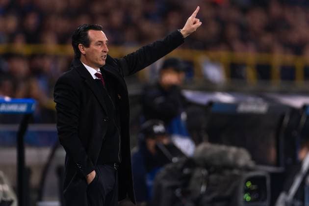 Fußball, CL, FC Brügge - Aston Villa 2024-11-06 Club Brugge KV v Aston Villa FC - UEFA Champions League 2024 25 League Phase MD4 BRUGES, BELGIUM - NOVEMBER 6: Coach Unai Emery of Aston Villa FC coaches his players during the UEFA Champions League 2024 25 League Phase MD4 match between Club Brugge KV and Aston Villa FC at Jan Breydelstadion on November 6, 2024 in Bruges, Belgium. (Photo by Joris Verwijst BSR Agency) Bruges Belgium Content not available for redistribution in The Netherlands directly or indirectly through any third parties. Copyright: xBSRxAgencyx