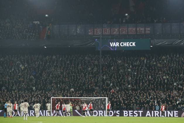 ROTTERDAM - Video assistant referee (VAR) during the UEFA Champions League match between Feyenoord Rotterdam and FC RB Salzburg at Feyenoord Stadium de Kuip on Nov. 6, 2024 in Rotterdam, Netherlands. ANP Hollandse Hoogte BART STOUTJESDIJK UEFA Champions League 2024 25 League Phase MD4 2024 25 xVIxANPxSportx xBartxStoutjesdijkxIVx 512863112 originalFilename: 512863112.jpg
