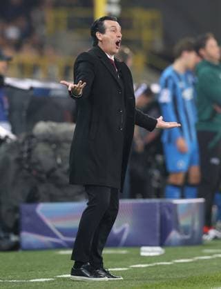 Fußball, CL, FC Brügge - Aston Villa - Club Brugge KV v Aston Villa, UEFA Champions League, League Phase, Jan Breydelstadion, Brugge, BELGIUM - 6th November 2024. Daniel Weir Crystal Pix Unai Emery Manager of Aston Villa looks frustrated & annoyed. - Club Brugge KV v Aston Villa, UEFA Champions League, League Phase, Jan Breydelstadion, Brugge, BELGIUM - 6th November 2024. Daniel Weir Crystal Pix Brugge Jan Breydelstadion BELGIUM Copyright: xDanxWeirx CP_Club_Brugge_Aston_Villa_62