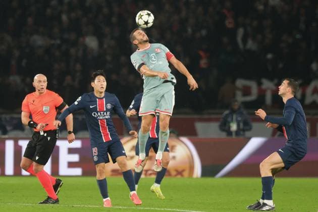 November 6, 2024, Paris, France: Atletico de Madrid Defender NAHUEL MOLINA in action during the League phase MD4 of UEFA Champions League between Paris Saint Germain and Atletico de Madrid at the Parc des Princes Stadium - Paris - France..Atletico de Madrid won 2:1 Paris France - ZUMAp119 20241106_zaf_p119_007 Copyright: xPierrexSteveninx