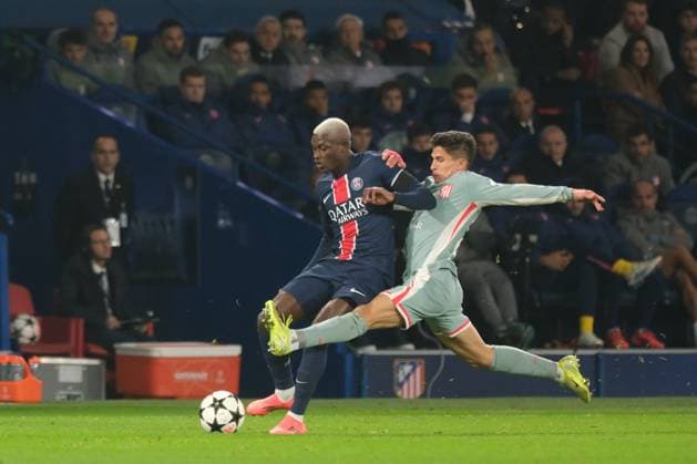 November 6, 2024, Paris, France: Paris SG Defender NUNO MENDES in action during the League phase MD4 of UEFA Champions League between Paris Saint Germain and Atletico de Madrid at the Parc des Princes Stadium - Paris - France..Atletico de Madrid won 2:1 Paris France - ZUMAp119 20241106_zaf_p119_019 Copyright: xPierrexSteveninx