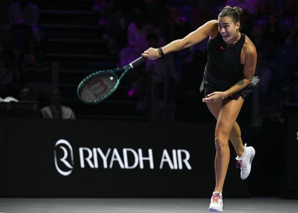 WTA, Tennis Damen Finals 2024 - Day 5 RIYADH, SAUDI ARABIA - NOVEMBER 06: Aryna Sabalenka of Belarus during her match against Elena Rybakina of Kazakhstan, on Day 5 of the 2024 WTA Finals, part of the Hologic WTA Tour, held at King Saud University Indoor Arena on November 06, 2024, in Riyadh, Saudi Arabia. Riyadh Saudi Arabia  Copyright: xArturxWidakx originalFilename:widak-wtafinal241106_np5aV.jpg