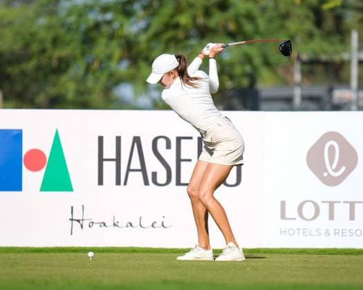 November 6, 2024: Nataliya Guseva hits her tee shot from the 14th hole tee box during the first round of the 2024 Lotte Championship presented by Hoakalei at Hoakalei Country Club in Ewa Beach, Hawaii. CSM Ewa Beach USA - ZUMAc04_ 20241106_zma_c04_238 Copyright: xGlennxYozax