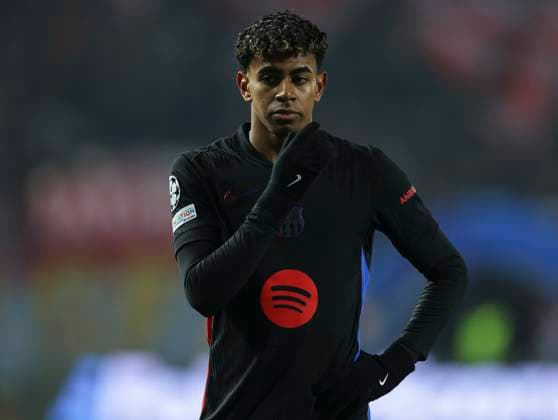 Crvena Zvezda v FC Barcelona, Barca - UEFA Champions League Lamine Yamal of Barcelona during the UEFA Champions League match Season 2024 2025 match between Crvena Zvezda and FC Barcelona at stadium Rajko Mitic on November 06, 2024 in Belgrade, Serbia. Beograd Serbia Copyright: xSrdjanxStevanovicx x