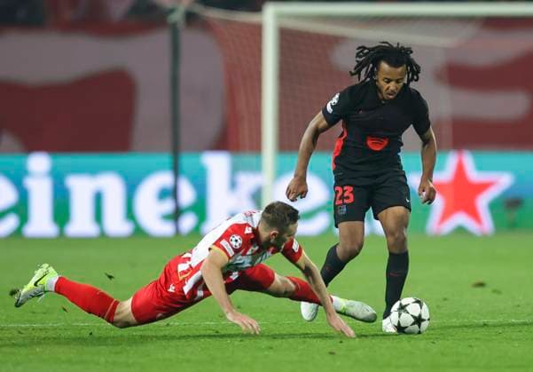 Crvena Zvezda v FC Barcelona, Barca - UEFA Champions League Jules Kounde (R) of Barcelona in action against Timi Elsnik of Crvena Zvezda during the UEFA Champions League match Season 2024 2025 match between Crvena Zvezda and FC Barcelona at stadium Rajko Mitic on November 06, 2024 in Belgrade, Serbia. Beograd Serbia Copyright: xSrdjanxStevanovicx x