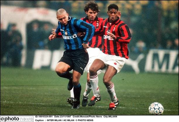INTER MILAN AC MILAN PHOTO NEWS MILAAN  Copyright: xMossiatx S15491 RONALDO - PATRICK KLUIVERT