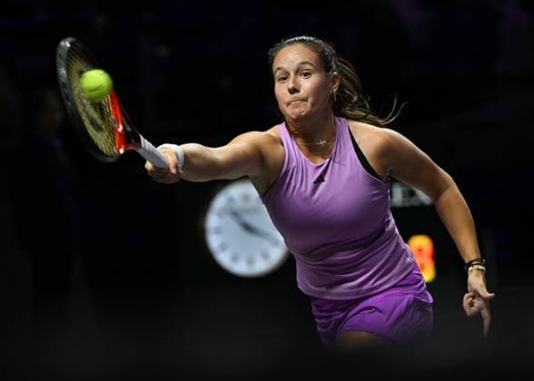 Sport Bilder des Tages WTA, Tennis Damen Finals 2024 - Day 6 RIYADH, SAUDI ARABIA - NOVEMBER 07: Daria Kasatkina during her match against Iga Swiatek of Poland, on Day 6 of the 2024 WTA Finals, part of the Hologic WTA Tour, held at King Saud University Indoor Arena on November 07, 2024, in Riyadh, Saudi Arabia. Riyadh Saudi Arabia  Copyright: xArturxWidakx originalFilename:widak-wtafinal241107_nptYW.jpg