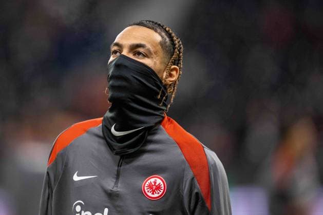 Hugo EkitikÃ Eintracht Frankfurt warms up, warming up during the UEFA Europa League 2024 25 League Phase MD4 match between Eintracht Frankfurt v SK Slavia Praha at Deutsche Bank Park on November 7, 2024 in Frankfurt am Main, Germany not used in POL SRB CRO FRA GBR NED ITA USA Defodi 747 747 20241107 EFSlPr 000000051 Defodi-747 not used in POL SRB CRO FRA GBR NED ITA USA