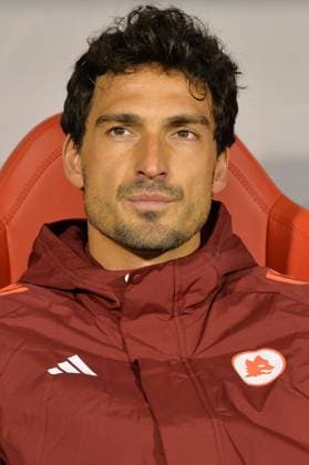 AS Roma s Mats Hummels pictured during a soccer game between Belgian Royale Union Saint-Gilloise and Italian club AS Roma in Brussels, on Thursday 07 November 2024, on day 4 8 of the League phase of the UEFA Europa League tournament. JILLxDELSAUX  x104823919x