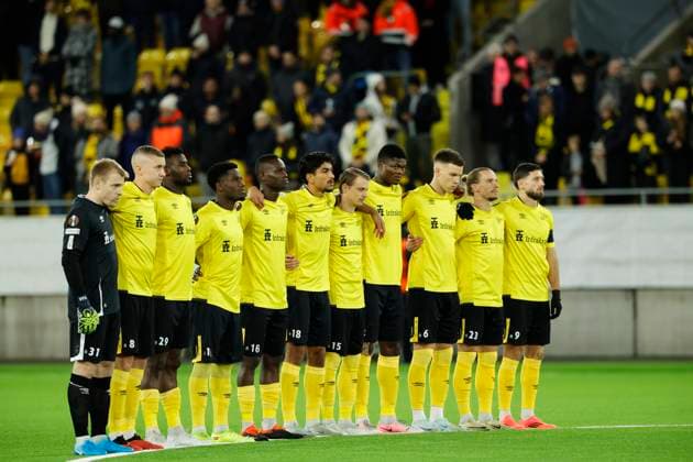 BORAS, SWEDEN 20241107 A minute of silence for the victims in Valencia halls before Thursdays Uefa Europa League football match between IF Elfsborg and SC Braga at Boras Arena BORAS SWEDEN x9200x  Copyright: xAdamxIhse TTx EUROPA LEAGUE ELFSBORG-BRAGA