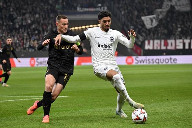 Soccer UEFA Europa League matchday 4 Eintracht Frankfurt Rigas FS on 24 10 2024 at Deutsche Bank Park in Frankfurt Jan Boril Prague , left Omar Marmoush Frankfurt , right xJKx