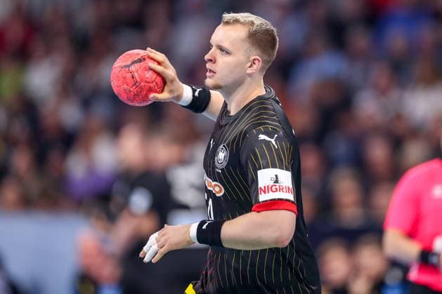 07.11.2024, Handball, EHF EURO Qualifiers, Deutschland - Schweiz, SAP Arena Mannheim: Justus Fischer (GER 54) Baden-Württemberg Deutschland *** 07 11 2024, Handball, EHF EURO Qualifiers, Germany Switzerland, SAP Arena Mannheim Justus Fischer GER 54 Baden Württemberg Germany