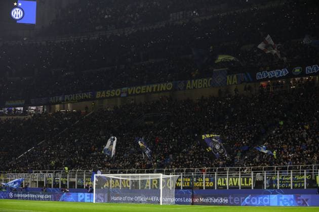 November 6, 2024, Milan, Lombardy, Italy: INTER MILAN FANS on Matchday 4 of 8 of the UEFA Champions League 2024 2025 between INTER MILAN and ARSENAL FC at San Siro in Milan, Italy Milan Italy - ZUMAc179 20241106_zep_c179_286 Copyright: xMickaelxChavetx