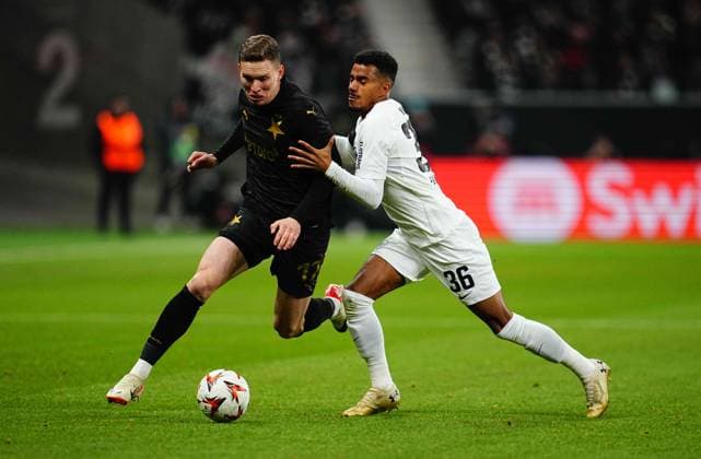 November 07 2024: Lukas Provod of SK Slavia Prague controls the ball during a Europa League Round 4 game, Eintracht Frankfurt versus SK Slavia Prague, at Deutsche Bank Park, Frankfurt, Germany. CSM Frankfurt Germany - ZUMAc04_ 20241107_zma_c04_020 Copyright: xUlrikxPedersenx