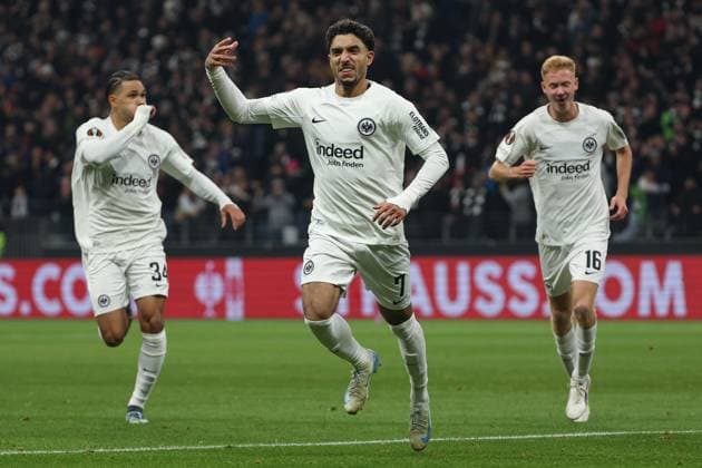 UEFA Europa League Eintracht Frankfurt SK Slavia Prague on 07 11 2024 at Deutsche Bank Park in Frankfurt Cheers, goal celebration, goal scorer, goal scorer Omar Marmoush Frankfurt 7 cheers after his goal to make it 1 - 0 MH