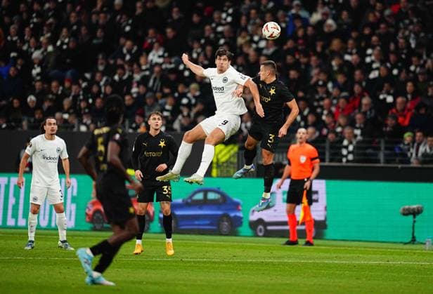 November 07 2024: Igor Matanovic of Eintracht Frankfurt heads during a Europa League Round 4 game, Eintracht Frankfurt versus SK Slavia Prague, at Deutsche Bank Park, Frankfurt, Germany. CSM Frankfurt Germany - ZUMAc04_ 20241107_zma_c04_048 Copyright: xUlrikxPedersenx