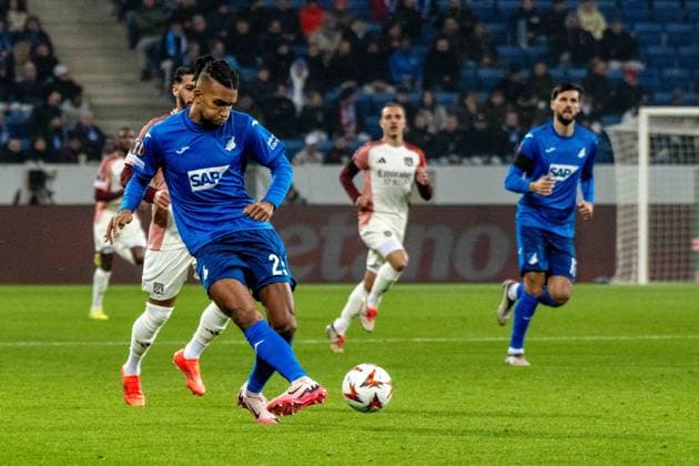 Kevin Akpoguma TSG 1899 Hoffenheim xettx, Germany, Sinsheim, 07 11 2024, Football, UEFA Europa League TSG 1899 Hoffenheim vs Olympique Lyon, Season 2024 2025, Match Day 4, PreZerro Arena Photo A2 Bildagentur Peter Hartenfelser