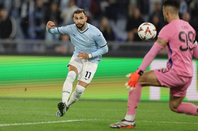 UEFA Europa League phase match day 4 SS Lazio vs FC Porto Lazio™s Argentinian forward Valentin Castellanos controls the ball during UEFA Europa League phase match day 4 match between SS Lazio vs FC Porto at Olimpico stadium on November 07, 2024 in Rome, Italy. ABPH8987 Copyright: xAntonioxBalascox