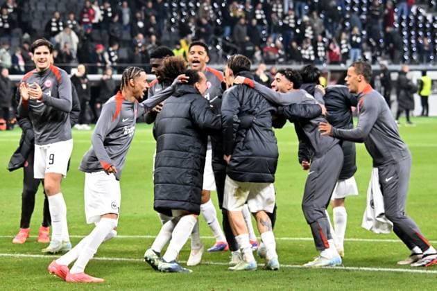07 11 2024, xsltx, Football UEFA Europa League, Eintracht Frankfurt Slavia Prague emspor, v l jubilation, joy about the victory at Eintracht Frankfurt DFL DFB REGULATIONS PROHIBIT ANY USE OF PHOTOGRAPHS as IMAGE SEQUENCES and or QUASI VIDEO Frankfurt am Main
