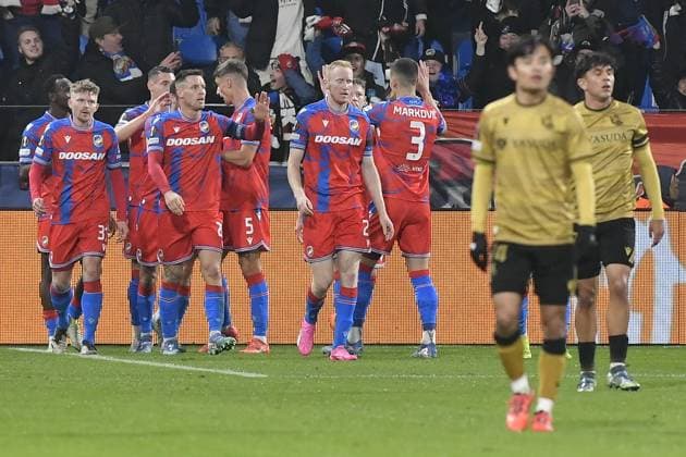 Plzen players celebrate after scoring a goal in the Europa League 4th round match Viktoria Plzen vs Real Sociedad San Sebastian in Pilsen, Czech Republic, November 7, 2024. (CTKxPhoto MiroslavxChaloupka) CTKPhotoP2024110709300  CTKPhotoP2024110709300