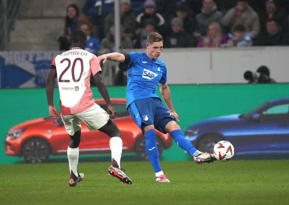 Europa League, TSG 1899 Hoffenheim vs Olympique Lyon 07 11 2024, PreZero Arena, Sinsheim, Europa League, TSG 1899 Hoffenheim vs Olympique Lyon , pictured Sael Kumbedi Lyon , Alexander Prass Hoffenheim Sinsheim PreZero Arena Germany ,EDITORIAL USE ONLY