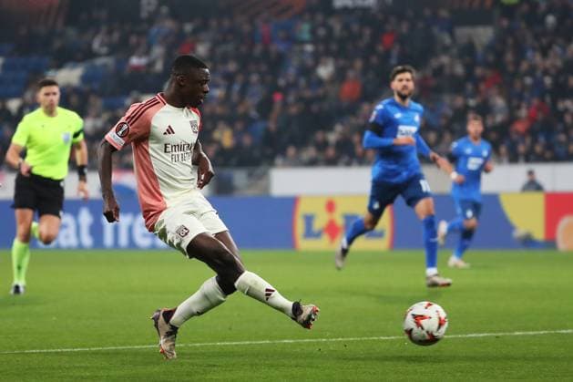 07 11 2024, xtvx, Football UEFA Europa League, TSG 1899 Hoffenheim Olympique Lyon emspor, v l Sael Kumbedi Olympique Lyon Torschuss, has a shot on goal DFL DFB REGULATIONS PROHIBIT ANY USE OF PHOTOGRAPHS as IMAGE SEQUENCES and or QUASI VIDEO Sinsheim