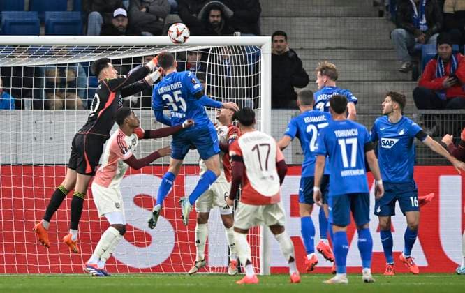 Penalty area scene, goal area scene Goalkeeper Remy Descamps Olympique Lyon Lyonnais OL 40 vs Goalkeeper Remy Descamps Olympique Lyon Lyonnais OL 40 Action TSG 1899 Hoffenheim vs Olympique Lyonnais Lyon 07 11 2024 DFL REGULATIONS PROHIBIT ANY USE OF PHOTOGRAPHS AS IMAGE SEQUENCES AND OR QUASI VIDEO TSG 1899 Hoffenheim vs Olympique Lyonnais Lyon