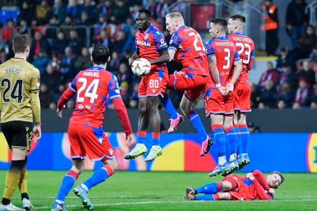L-R Luka Sucic (San Sebastian) and Plzen players wall Milan Havel, Prince Kwabena Adu, Vaclav Jemelka, Svetozar Markovic and Lukas Kalvach during the Europa League 4th round match Viktoria Plzen vs Real Sociedad San Sebastian in Pilsen, Czech Republic, November 7, 2024. (CTKxPhoto MiroslavxChaloupka) CTKPhotoP2024110709654  CTKPhotoP2024110709654