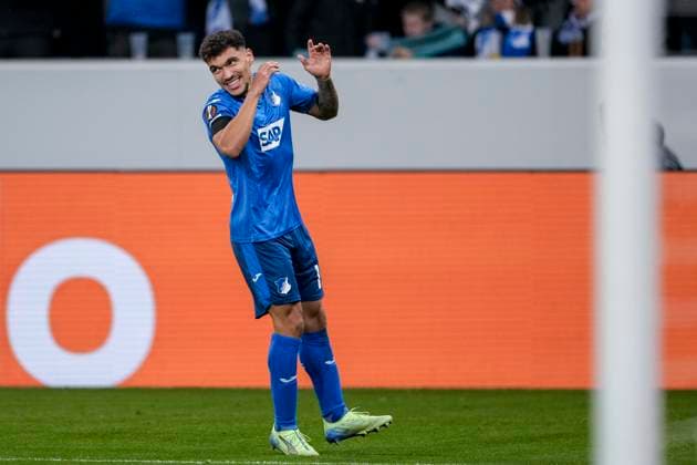 Goalscorer Valentin Gendrey Hoffenheim, 15 , TSG 1899 Hoffenheim player, celebrates the goal to 1 0, cheer, cheer, goal celebration, celebrate the goal, goal, celebration, cheers about the goal, rejoicing, joy, rejoices, optimistic, positive, match scene, highlight, single image, action, action, 07 11 2024, Sinsheim Germany , football, UEFA Europa League, group stage, TSG 1899 Hoffenheim Olympique Lyon, REGULATIONS PROHIBIT ANY USE OF PHOTOGRAPHS AS IMAGE SEQUENCES AND OR QUASI VIDEO xozx