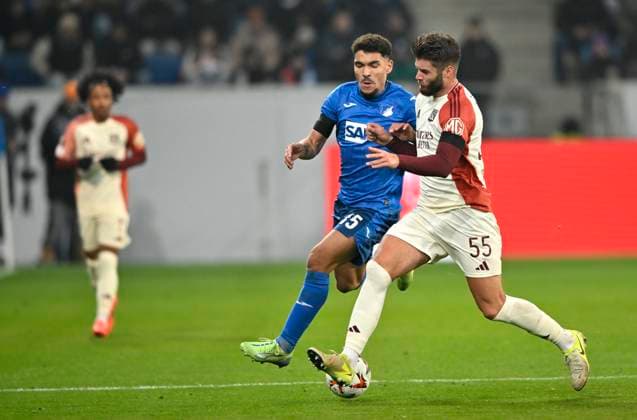 Duel, action Duje Caleta Car Olympique Lyon Lyonnais OL 55 against Valentin Gendrey TSG 1899 Hoffenheim 15 TSG 1899 Hoffenheim vs Olympique Lyonnais Lyon 07 11 2024 DFL REGULATIONS PROHIBIT ANY USE OF PHOTOGRAPHS AS IMAGE SEQUENCES AND OR QUASI VIDEO TSG 1899 Hoffenheim vs Olympique Lyonnais Lyon