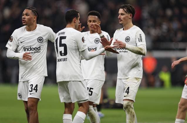 07 11 2024, Football UEFA Europa League, Eintracht Frankfurt SK Slavia Prague, emonline, emspor, v l , Ellyes Skhiri Eintracht Frankfurt , Robin Koch Eintracht Frankfurt are happy about the victory DFL DFB REGULATIONS PROHIBIT ANY USE OF PHOTOGRAPHS AS IMAGE SEQUENCES AND OR QUASI VIDEO xdcx Copyright: HMBxMedia Claus