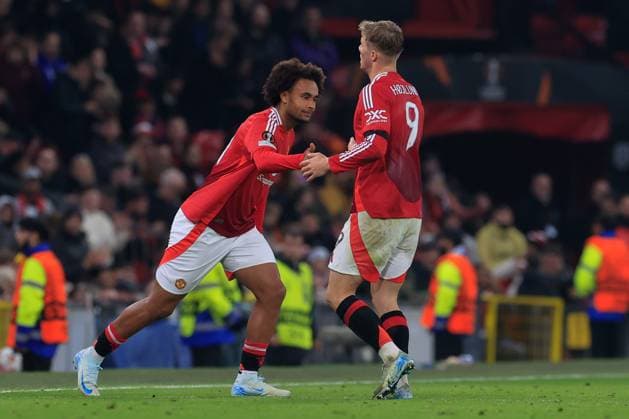 Manchester United, ManU v PAOK Salonica Europa League 07 11 2024. Rasmus Hojlund (9) of Manchester United is replaced by Joshua Zirkzee (11) of Manchester United during the Europa League match between Manchester United and PAOK Salonica at Old Trafford, Manchester, England on 7 November 2024. Manchester Old Trafford Greater Manchester England Editorial use only , Copyright: xConorxMolloyx PSI-20778-0088