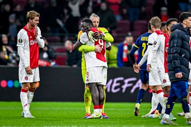 AFC Ajax Amsterdam forwarder Brian Brobbey, AFC Ajax Amsterdam goalkeeper Remko Pasveer, during the match Ajax Maccabi Tel Aviv at the Johan Cruijff ArenA for the UEFA Europa League League League phase Matchday 4 season 2024 2025 in AMSTERDAM, Netherlands on 7 november 2024, photo by Stefan Koops EYE4images DeFodi Images not used in POL SRB CRO FRA GBR NED ITA USA Defodi 746 198924 Defodi-746 not used in POL SRB CRO FRA GBR NED ITA USA