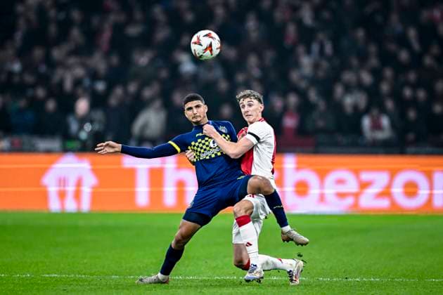 Maccabi Tel Aviv midfielder Elad Madmon, AFC Ajax Amsterdam defender Youri Baas, during the match Ajax Maccabi Tel Aviv at the Johan Cruijff ArenA for the UEFA Europa League League phase Matchday 4 season 2024 2025 in AMSTERDAM, Netherlands on 7 november 2024, photo by Stefan Koops EYE4images DeFodi Images not used in POL SRB CRO FRA GBR NED ITA USA Defodi 746 198906 Defodi-746 not used in POL SRB CRO FRA GBR NED ITA USA