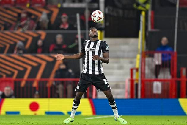 Old Trafford MANCHESTER, ENGLAND - NOVEMBER 07: Adbul Rahman Baba of PAOK FC controls the ball during the UEFA Europa League 2024 25 League Phase MD4 match between Manchester United, ManU and PAOK FC at Old Trafford on November 07, 2024 in Manchester, England. (Richard Callis SPP) Copyright: xRichardxCallisx xSPPx spp-en-RiCa-RC4_RIC_ManchesterUtd._Paok_07Nov2024_EN133