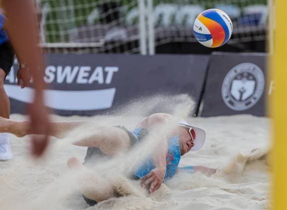 (241108) -- LAGUNA PROVINCE, Nov. 8, 2024 -- Kurokawa Kai of Japan tries to save the ball during the men s round 16 match between Joshua Howat Luke Ryan of Australia and Kurokawa Kai Adachi Ryuichi of Japan at the Asian Volleyball Confederation (AVC) 2024 Asian Senior Beach volleyball, Beachvolleyball Championships in Laguna Province, the Philippines, on Nov. 8, 2024. ) (SP)PHILIPPINES-LAGUNA PROVINCE-AVC 2024 ASIAN SENIOR BEACH VOLLEYBALL CHAMPIONSHIPS RouellexUmali 