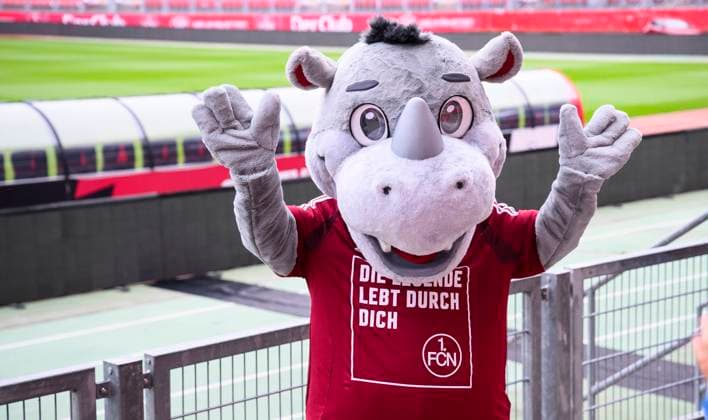 Sport Themen der Woche KW45 ACHTUNG !! SPERRFRIST BIS 08.11.2024 14:00 UHR !!! 07.11.2024 - 1. FC Nürnberg Nuernberg FCN Club - Medientermin - Vorstellung des neuen Kids-Maskottchens NASHORN - - xwoxzix - Maskottchen *** ATTENTION CLOSURE PERIOD UNTIL 08 11 2024 14 00 UHR 07 11 2024 1 FC Nürnberg Nuernberg FCN Club Media event Presentation of the new kids mascot NASHORN xwoxzix mascot