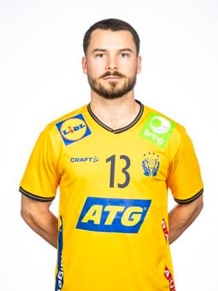241108 Sebastian Karlsson poses for a portrait during a portrait shoot with Sweden on November 8, 2024 in Linköping  Copyright: CHRISTOFFERxBORGxMATTISSON BB241108CB018