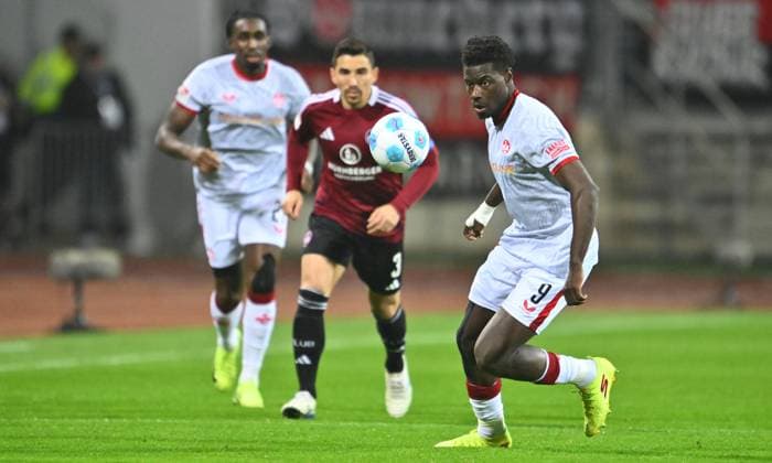 08 11 2024 Soccer Season 2024 2025 2 Soccer Bundesliga 12 Matchday 1 FC Nürnberg FCN Club 1 FC Kaiserslautern FCK Rote Roten Teufel Sportfoto Zink xwoxzix DFL regulations prohibit any use of photographs as image sequences and or quasi video only for editorial use Ragnar Ache 9, 1 FC Kaiserslautern FCK