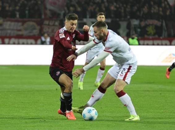 08 11 2024 Soccer Season 2024 2025 2 Soccer Bundesliga 12 Matchday 1 FC Nürnberg FCN Club 1 FC Kaiserslautern FCK Rote Roten Teufel Sportfoto Zink DaMa xdaxmax DFL regulations prohibit any use of photographs as image sequences and or quasi video only for editorial use Stefanos Tzimas 9, 1 FC Nürnberg FCN Boris Tomiak 2, 1 FC Kaiserslautern FCK