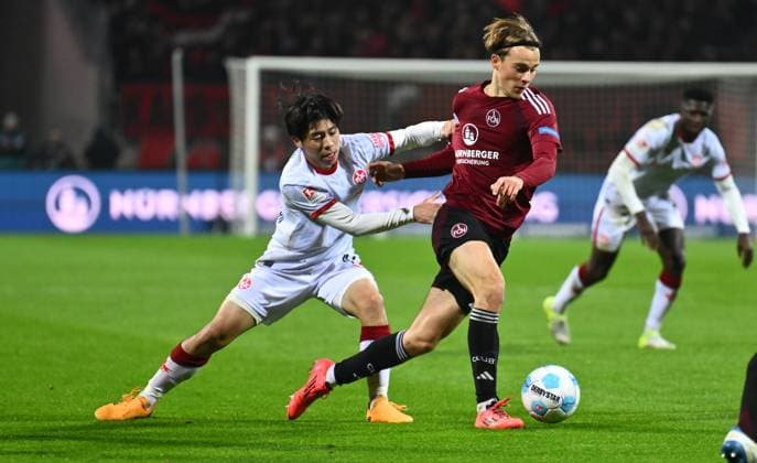 08 11 2024 Soccer Season 2024 2025 2 Soccer Bundesliga 12 Matchday 1 FC Nürnberg FCN Club 1 FC Kaiserslautern FCK Rote Roten Teufel Sportfoto Zink xwoxzix DFL regulations prohibit any use of photographs as image sequences and or quasi video only for editorial use Daisuke Yokota 41, 1 FC Kaiserslautern FCK Caspar Jander 20, 1 FC Nürnberg FCN