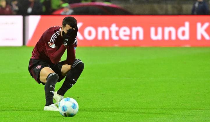 08 11 2024 Soccer season 2024 2025 2 Soccer Bundesliga 12 Matchday 1 FC Nürnberg FCN Club 1 FC Kaiserslautern FCK Rote Roten Teufel Sportfoto Zink MeZi xmexzix DFL regulations prohibit any use of photographs as image sequences and or quasi video only for editorial use Mahir Emreli 30, 1 FC Nürnberg FCN disappointed disappointment