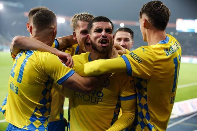 Goalscorer Fabio Di Michele Sanchez Eintracht Braunschweig,22 scores to 2 0 2 Soccer Bundesliga Season 2024 2025 Eintracht Braunschweig vs Hamburger SV at Eintracht Stadion in Braunschweig Action,Soccer,Man,Men,Germany,08 11 2024