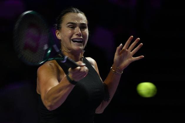WTA, Tennis Damen Finals 2024 - Day 7 RIYADH, SAUDI ARABIA - NOVEMBER 08: Aryna Sabalenka of Belarus during her semi-final match against Coco Gauff of USA, on Day 7 of the 2024 WTA Finals, part of the Hologic WTA Tour, held at King Saud University Indoor Arena on November 08, 2024, in Riyadh, Saudi Arabia. Riyadh Saudi Arabia  Copyright: xArturxWidakx originalFilename:widak-wtafinal241108_npwxA.jpg