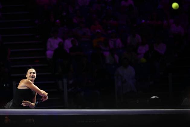 WTA, Tennis Damen Finals 2024 - Day 7 RIYADH, SAUDI ARABIA - NOVEMBER 08: Aryna Sabalenka of Belarus during her semi-final match against Coco Gauff of USA, on Day 7 of the 2024 WTA Finals, part of the Hologic WTA Tour, held at King Saud University Indoor Arena on November 08, 2024, in Riyadh, Saudi Arabia. Riyadh Saudi Arabia  Copyright: xArturxWidakx originalFilename:widak-wtafinal241108_npM3T.jpg