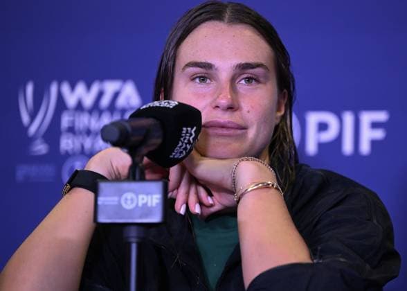 WTA, Tennis Damen Finals 2024 - Day 7 RIYADH, SAUDI ARABIA - NOVEMBER 08: Aryna Sabalenka of Belarus during the press conference, PK, Pressekonferenz after her semi-final match against Coco Gauff of USA, on Day 7 of the 2024 WTA Finals, part of the Hologic WTA Tour, held at King Saud University Indoor Arena on November 08, 2024, in Riyadh, Saudi Arabia. Riyadh Saudi Arabia Copyright: xArturxWidakx originalFilename:widak-wtafinal241108_npoc5.jpg