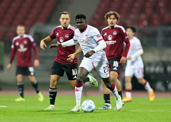 08 11 2024 Soccer Season 2024 2025 2 Soccer Bundesliga 12 Matchday 1 FC Nürnberg FCN Club 1 FC Kaiserslautern FCK Rote Roten Teufel Sportfoto Zink DaMa xdaxmax DFL regulations prohibit any use of photographs as image sequences and or quasi video only for editorial use Afeez Aremu 23, 1 FC Kaiserslautern FCK
